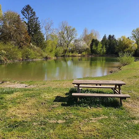 Campsite Mobil Ohana Du Ried Boofzheim